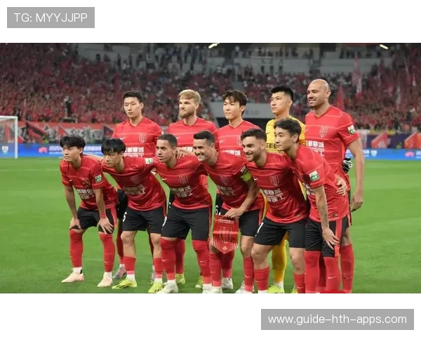 中超8月颁奖 蓉城主帅锋霸双获殊荣，中超联赛颁奖典礼