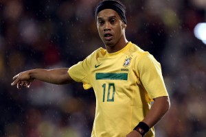 华体会官方登录入口-瓜迪奥拉强调球员心理调节在关键赛事中的重要性，瓜迪奥拉谈引进前锋