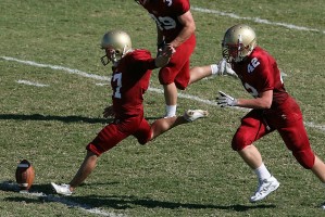 华体会app-曼联青训互助模式上线戈麦斯+格林伍德造16球助马赛登顶，曼联与格林伍德续约