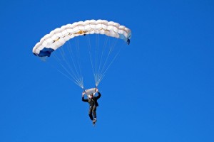 华体会体育在线-篮网队迎来冲击高潮，巩固联盟前列，篮网完成