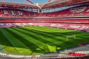 华体会网页版-欧冠主帅战术安排被评为“临场大师”之作