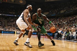 华体会app下载-王者荣耀团战默契配合点燃赛场，王者团队配合