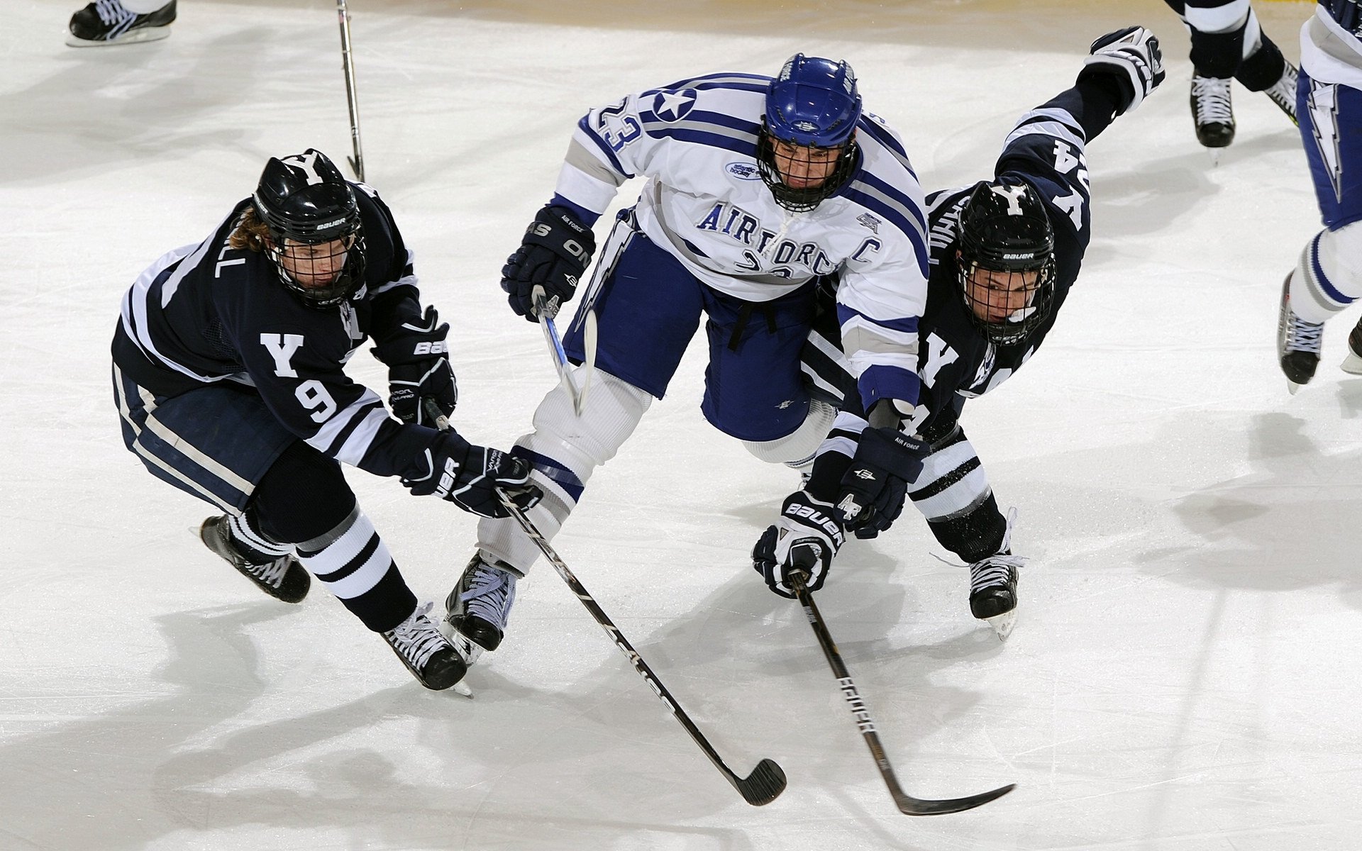 瓜迪奥拉强调球员角色互换为球队带来更多不确定性优势，瓜迪奥拉球员水平